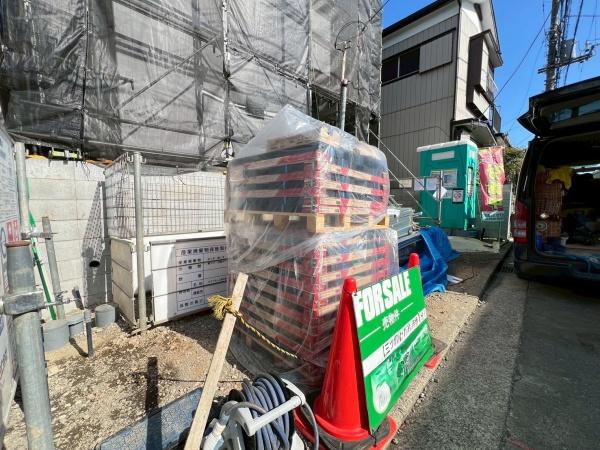 瀬谷区阿久和西３丁目　全１棟１号棟