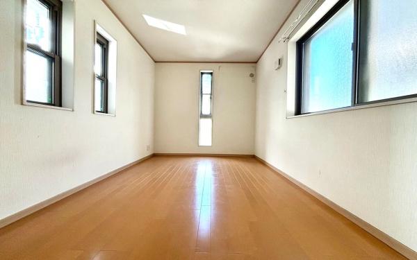 横浜市保土ケ谷区新桜ケ丘１丁目の中古一戸建て