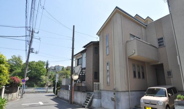 保土ケ谷区新桜ケ丘１丁目