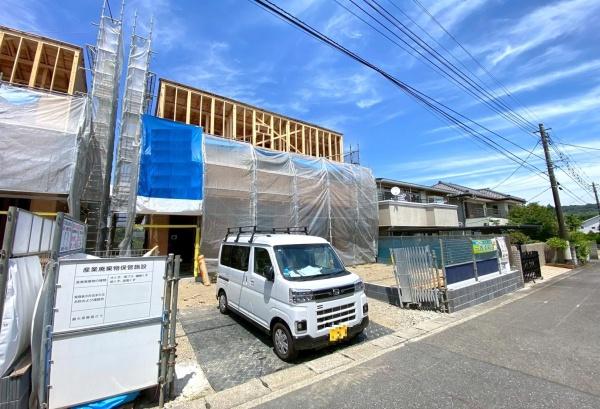 栄区野七里１丁目　全２棟２号棟
