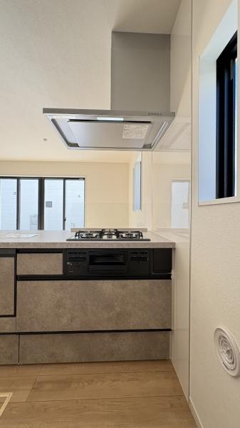 泉区和泉中央北3丁目　全3棟1号棟