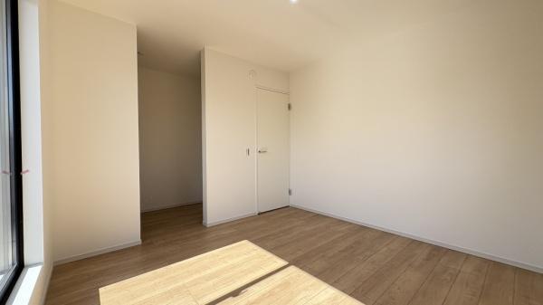 泉区和泉中央北3丁目　全3棟1号棟