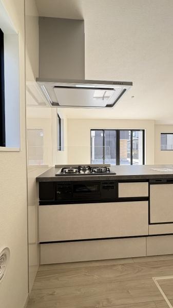 泉区和泉中央北3丁目　全3棟2号棟