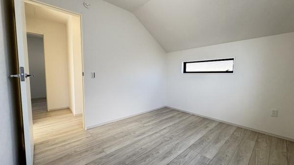 泉区和泉中央北3丁目　全3棟2号棟