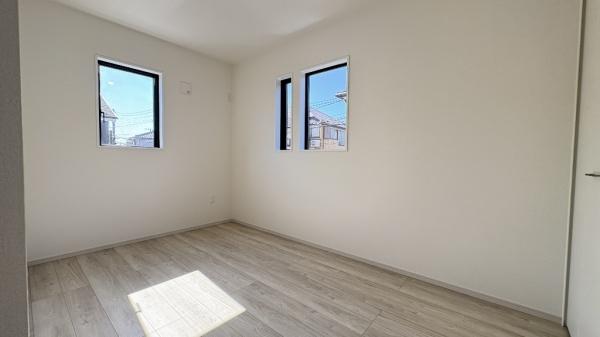 泉区和泉中央北3丁目　全3棟2号棟