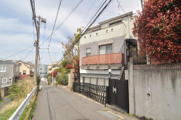 神奈川区旭ケ丘