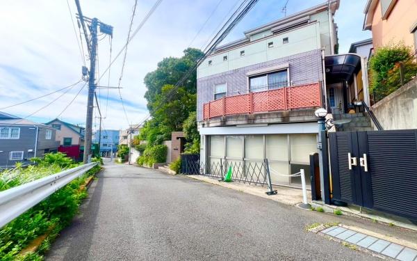横浜市神奈川区旭ケ丘の中古一戸建て