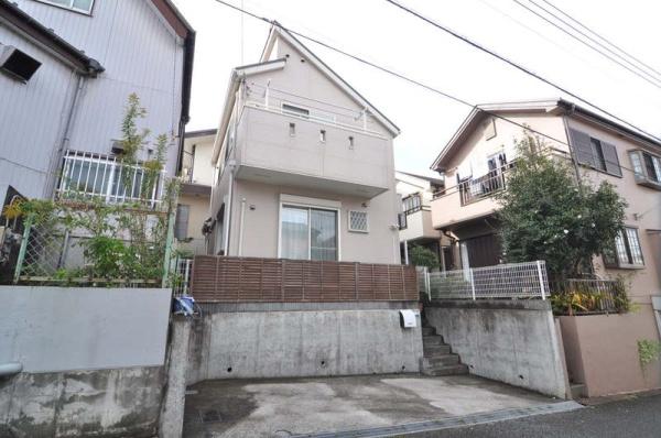 横浜市南区六ツ川３丁目の中古一戸建て