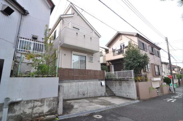横浜市南区六ツ川３丁目の中古一戸建て