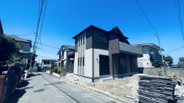 金沢区六浦東３丁目　全１棟