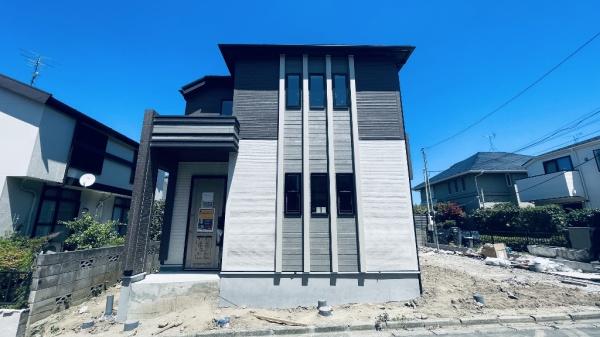 金沢区六浦東３丁目　全１棟