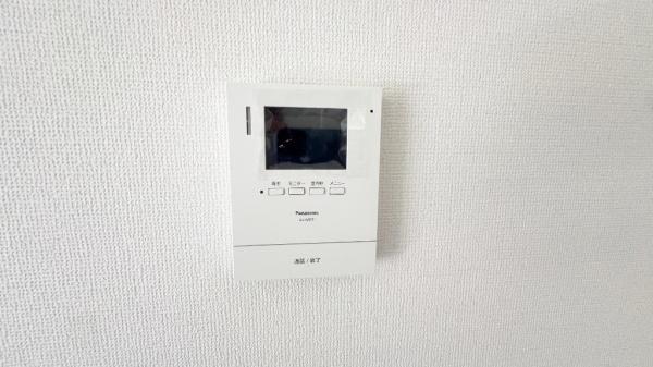 南区六ツ川２丁目　全１棟