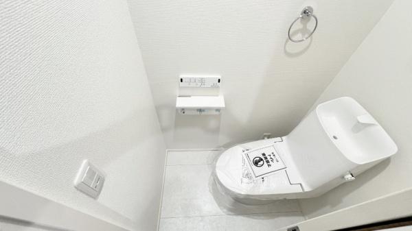 南区六ツ川２丁目　全１棟