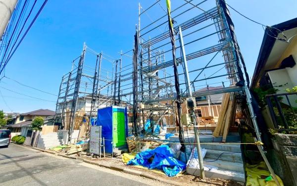 金沢区富岡西４丁目　全２棟１号棟
