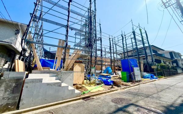金沢区富岡西４丁目　全２棟２号棟