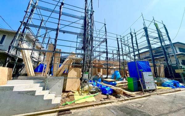 金沢区富岡西４丁目　全２棟２号棟