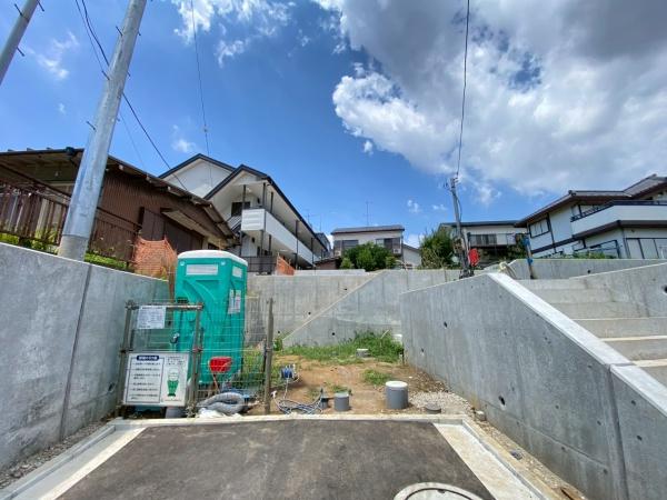 瀬谷区二ツ橋町　全４区画１号棟
