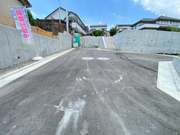 瀬谷区二ツ橋町　全４区画１号棟