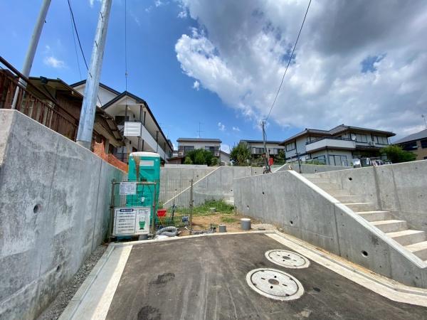 瀬谷区二ツ橋町　全４区画１号棟