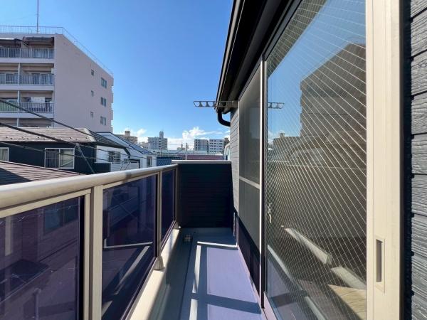 横浜市鶴見区生麦4丁目の中古一戸建て(バルコニー)