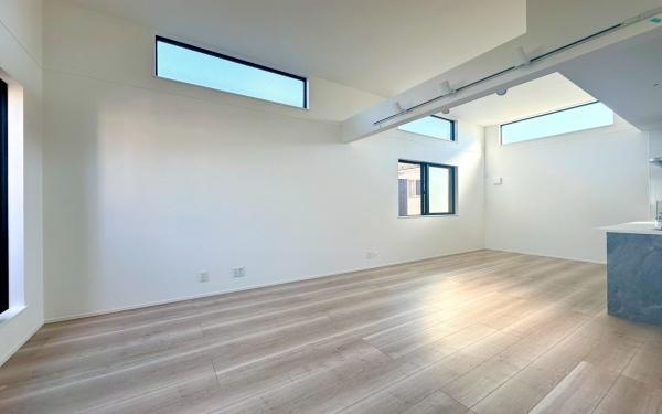 泉区下和泉4丁目　戸建