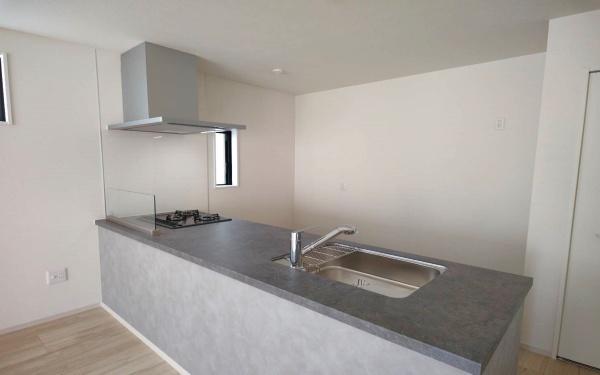 青葉区荏子田１丁目　全４棟１号棟