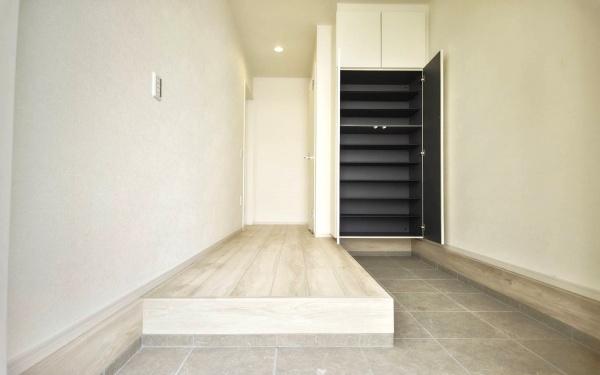 青葉区荏子田１丁目　全４棟１号棟