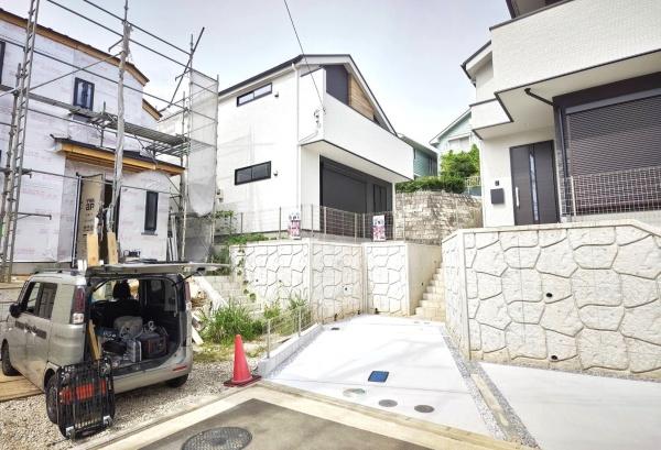 青葉区荏子田１丁目　全４棟１号棟