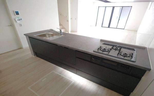 青葉区荏子田１丁目　全４棟１号棟