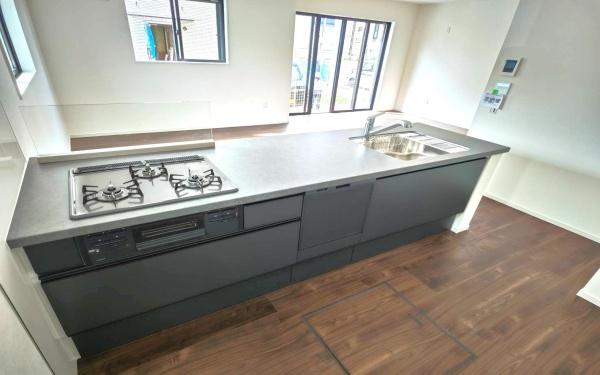 青葉区荏子田1丁目 全4棟3号棟(キッチン)