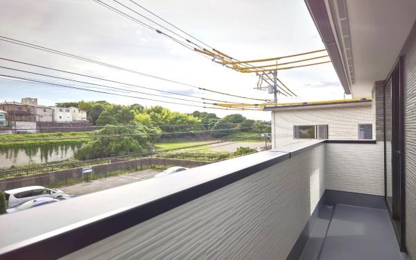 青葉区荏子田1丁目 全4棟3号棟(バルコニー)