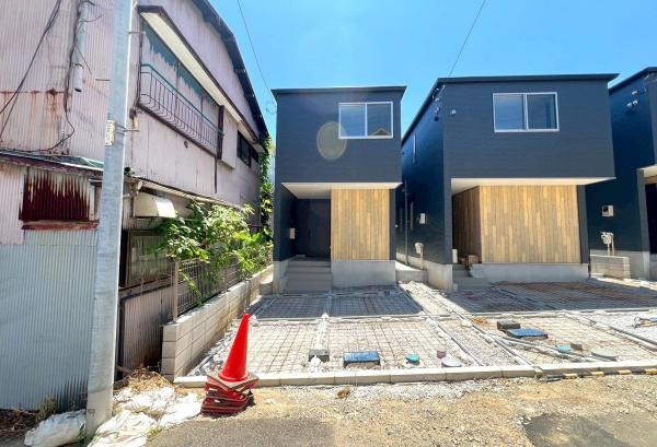 磯子区久木町全3棟　1号棟