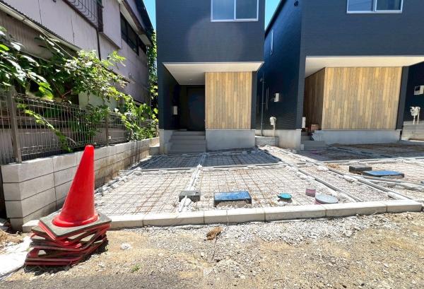 磯子区久木町全3棟　1号棟