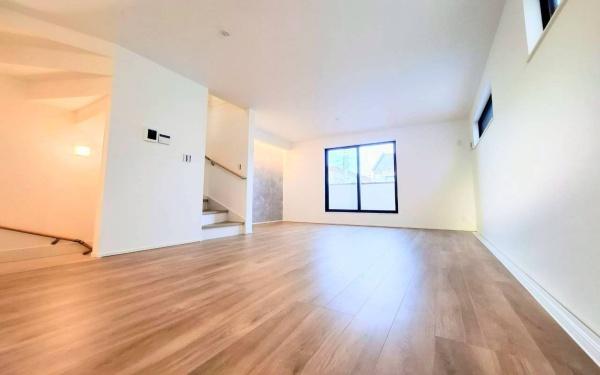 藤沢市善行1丁目　全7棟2号棟