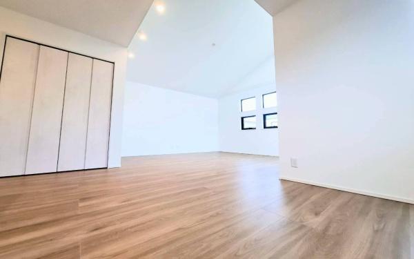 藤沢市善行1丁目　全7棟1号棟