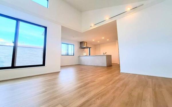 藤沢市善行1丁目　全7棟1号棟