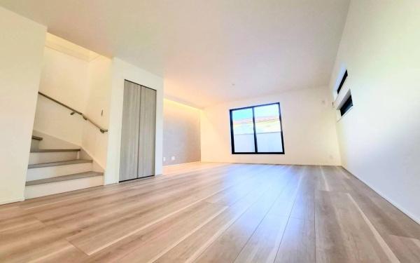 藤沢市善行1丁目　全7棟3号棟