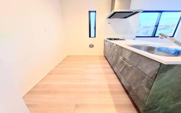 藤沢市善行1丁目　全7棟4号棟