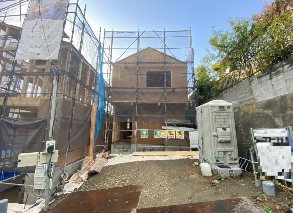 金沢区六浦３丁目　全２棟２号棟