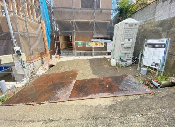 金沢区六浦３丁目　全２棟２号棟