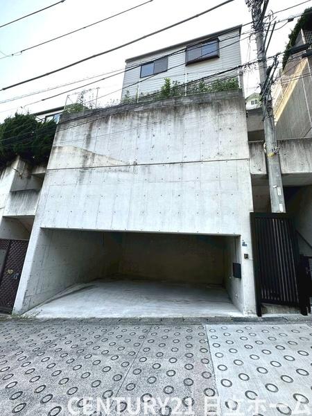 金沢区釜利谷東３丁目