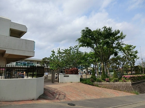 エステ・シティ湘南六浦3番館(たかとり幼稚園)