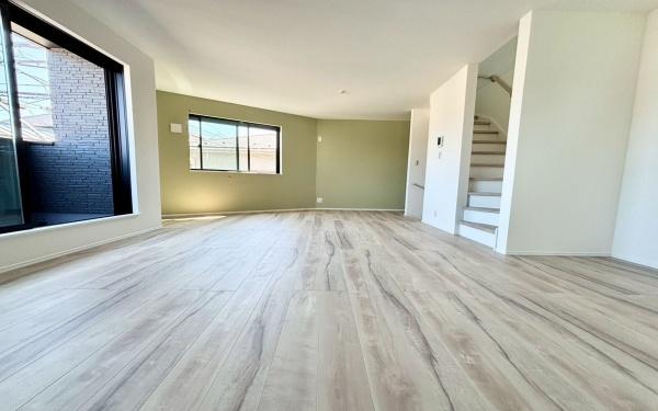 港南区港南6丁目　全2棟B号棟