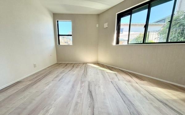 港南区港南6丁目　全2棟B号棟