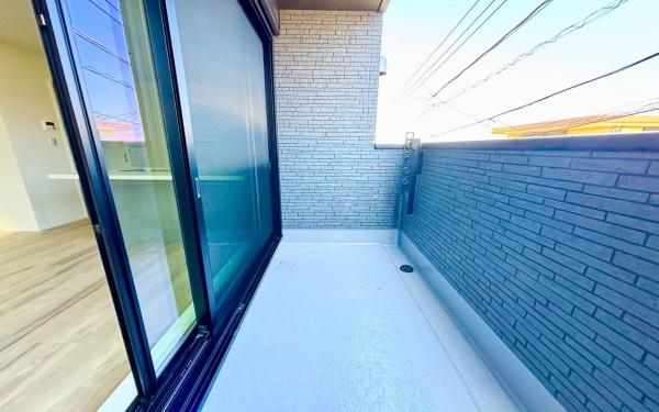 港南区港南6丁目　全2棟B号棟