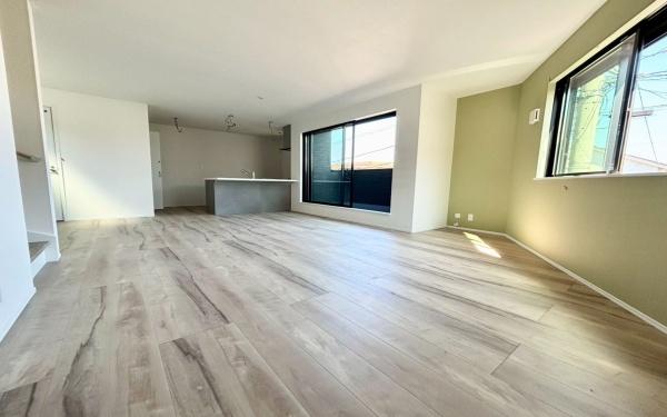 港南区港南6丁目　全2棟B号棟