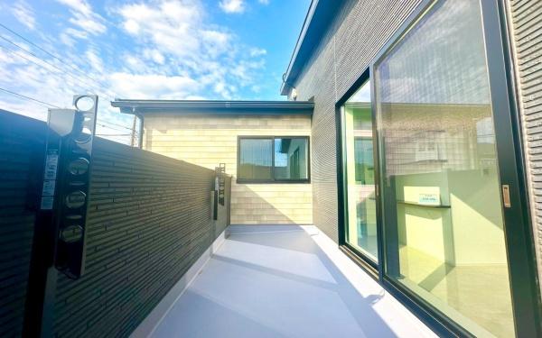 町田市東玉川学園2丁目(バルコニー)