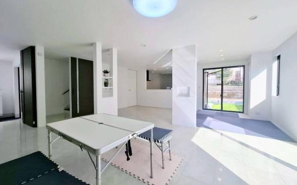 町田市成瀬1丁目(リビング)