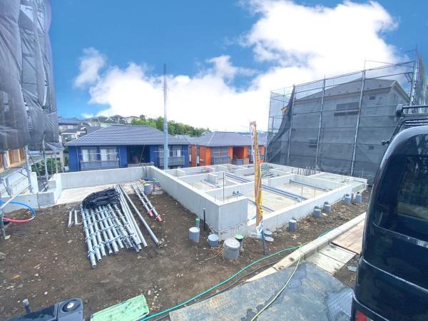 緑区北八朔町　全３棟Ｂ棟