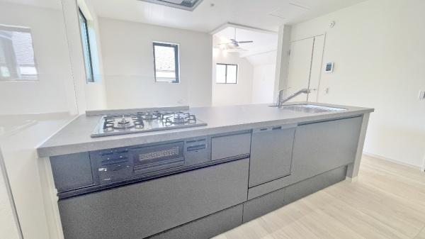 保土ケ谷区川島町　全３棟１号棟